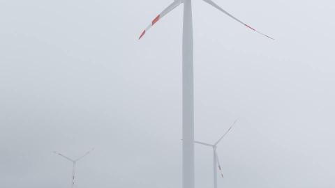 Crow Lake Wind Emissions Reduction